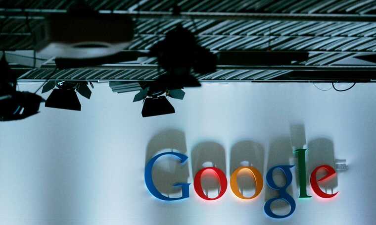 Google вводит «синие галочки» для проверки информации в результатах поиска